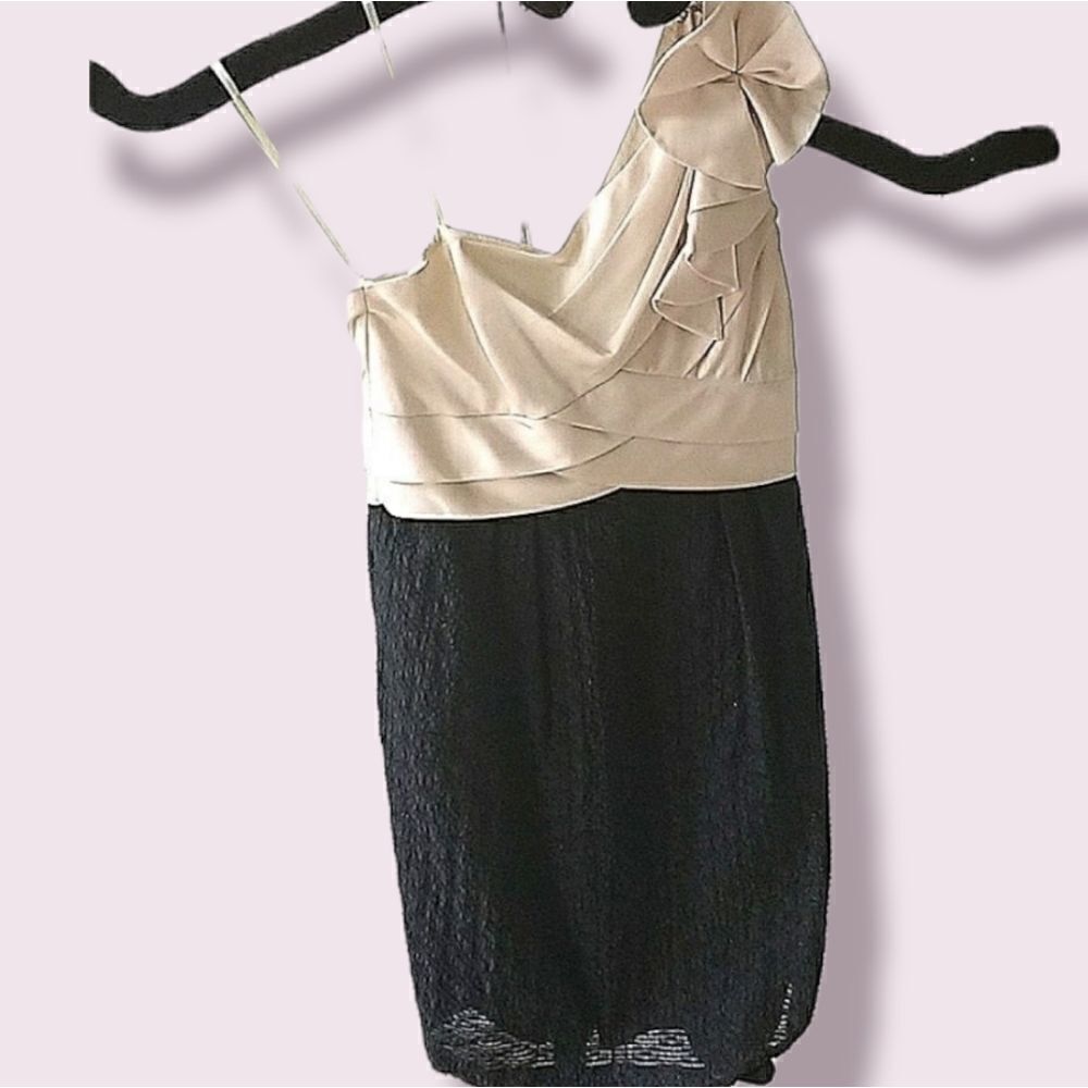 Max & Cleo Black & Cream One-Shoulder Party Dress Size 12